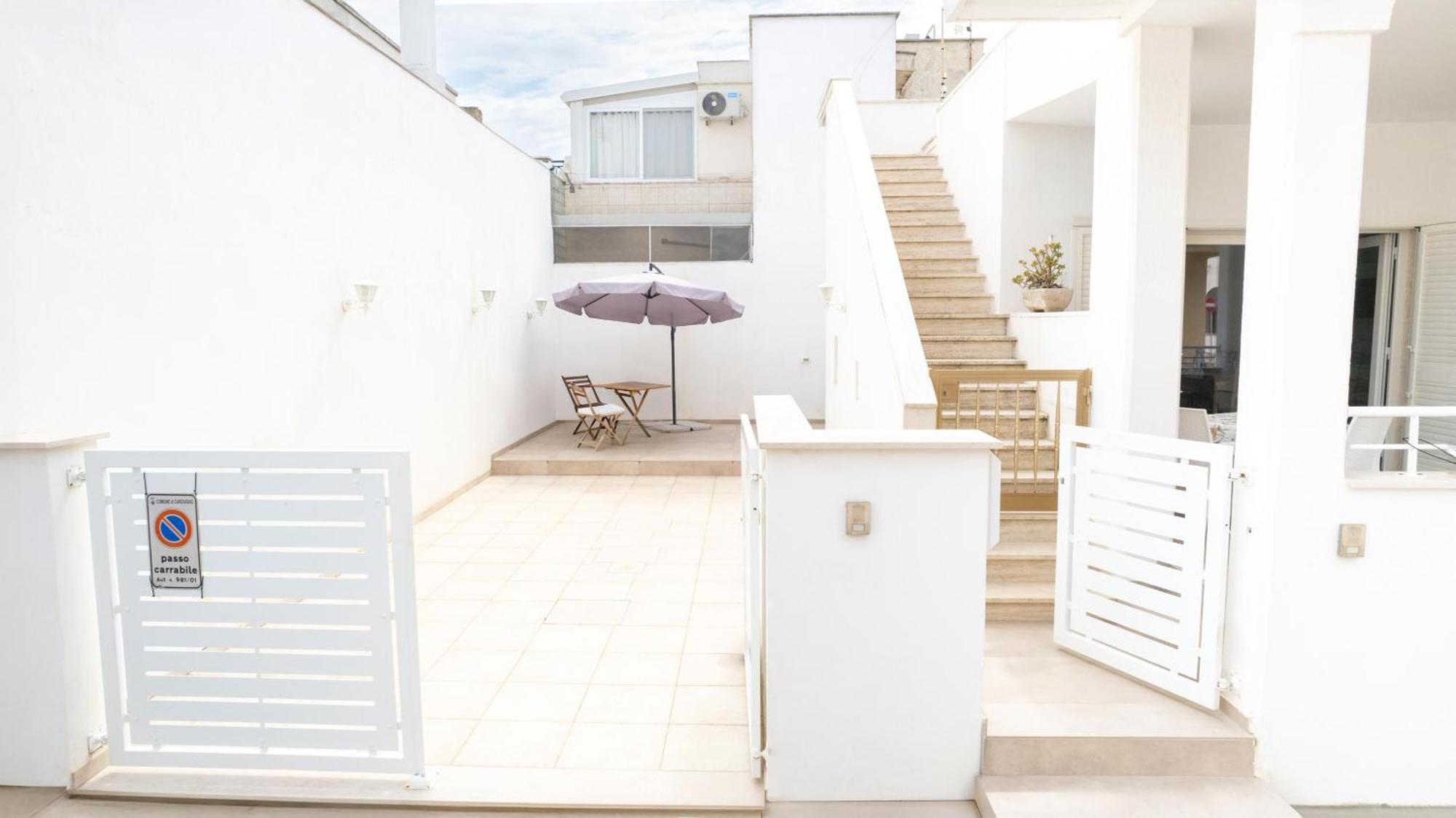 Ferienwohnung La Casa Di Zia Dedera Torre Santa Sabina Exterior foto